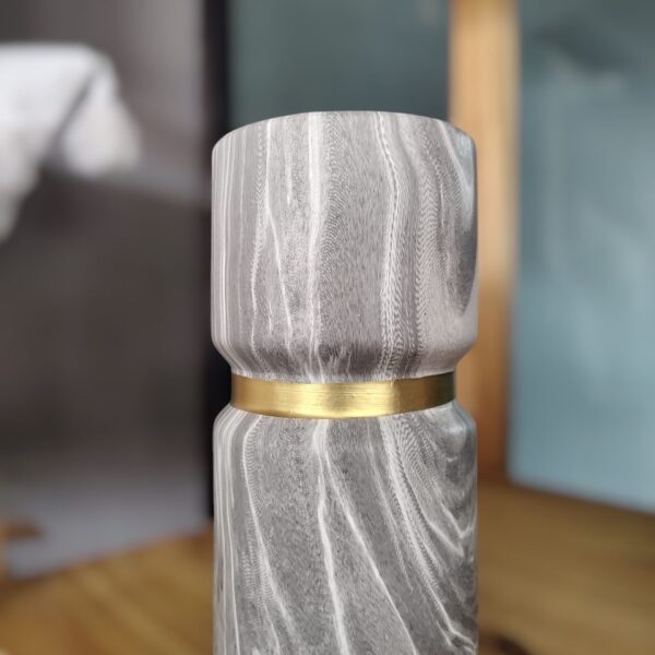 Florero marmol (Descuento en efectivo/transferencia)